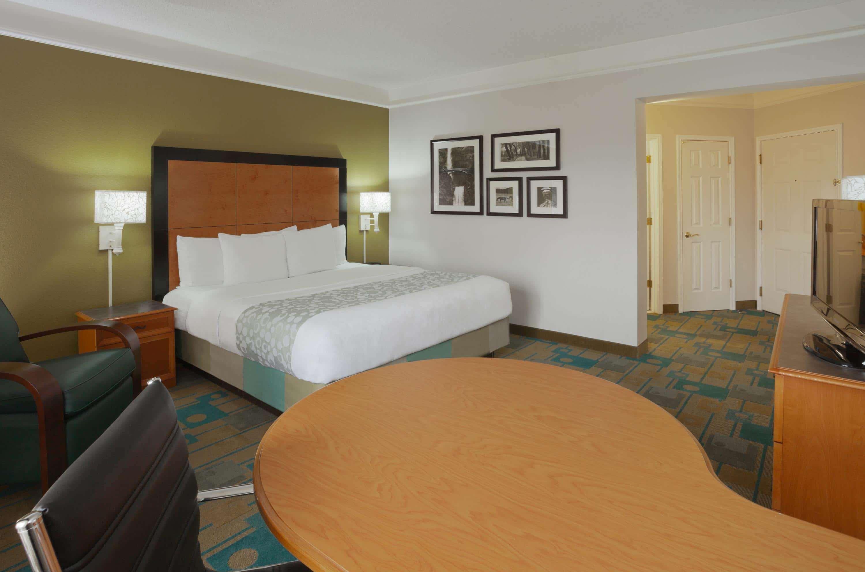 La Quinta By Wyndham Salt Lake City Airport Exterior photo